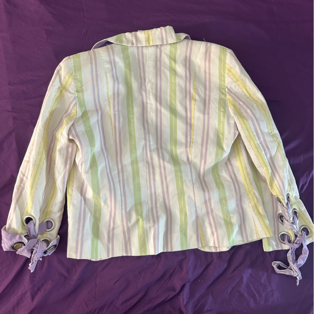 Striped Blazer with Grommet Details - Picture 3 of 4